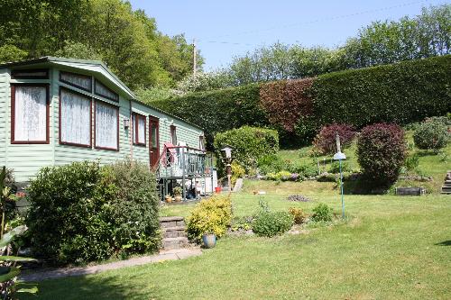 Willerby Aspen T on corner plot at Clywedog Caravan Park